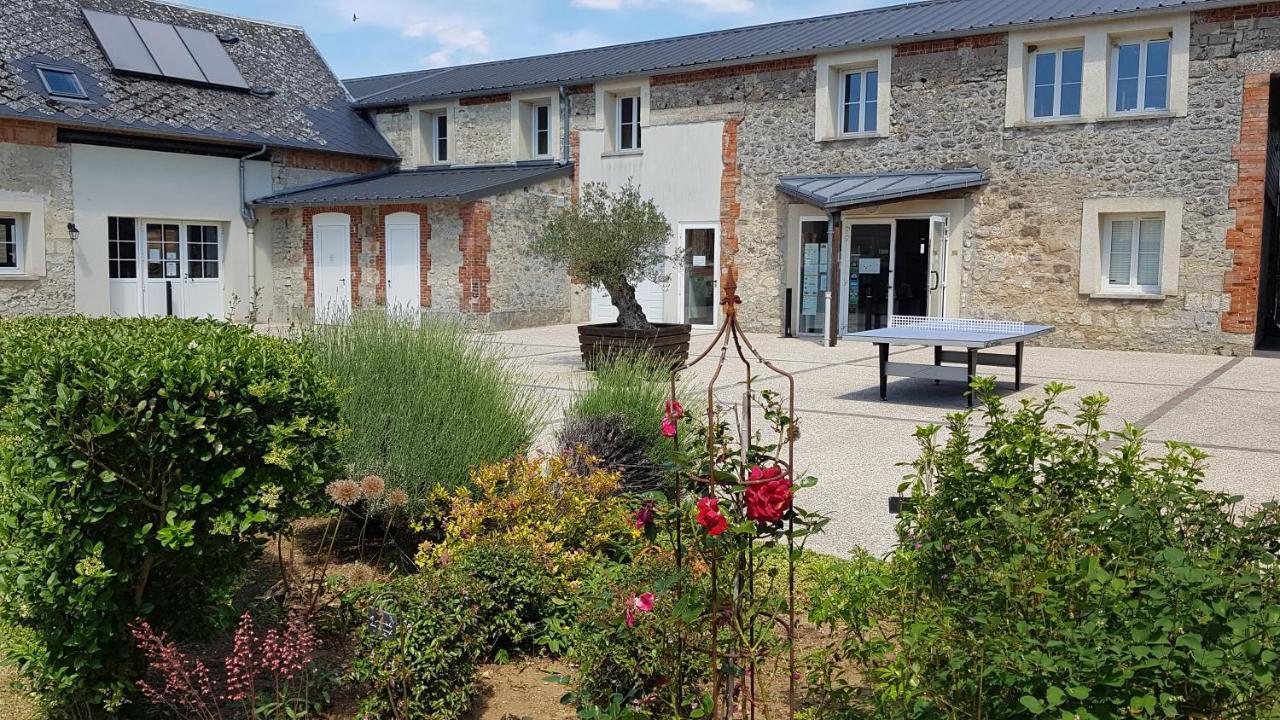 Ferme Du Chateau Monampteuil Exterior photo
